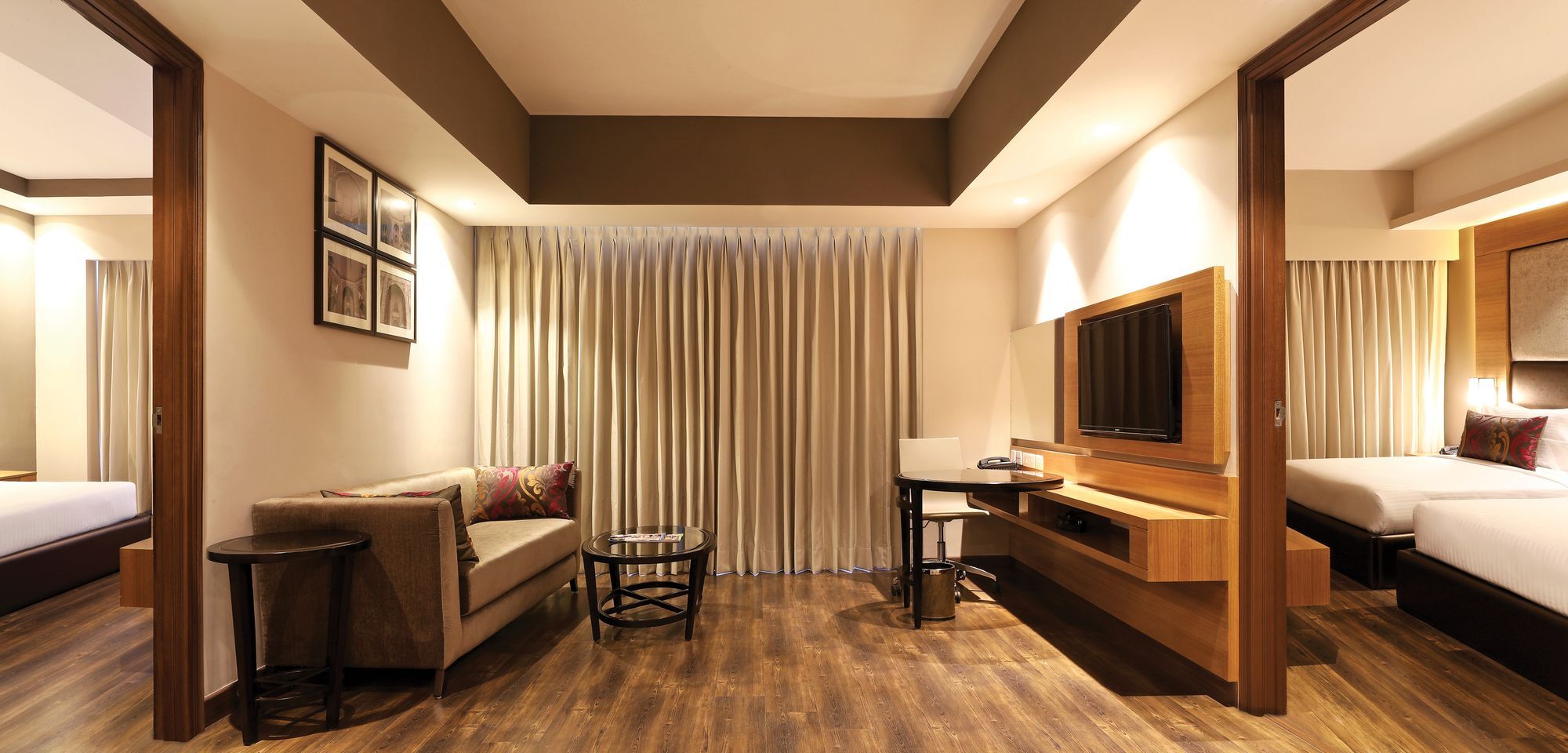 Lemon Tree Hotel Sohna Road Gurgaon Exterior foto